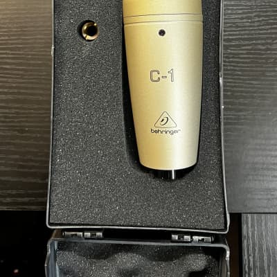 Behringer C-1 Large Diaphragm Cardioid Condenser Microphone 2007 - Present - Standard