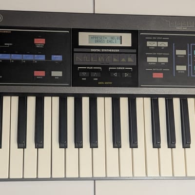 Casio CZ-1000 49-Key Synthesizer 1985 - Black