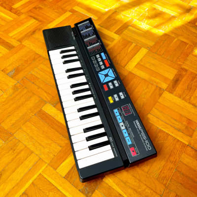 Yamaha NP-30 Portable Grand Piano | Reverb España Yamaha NP-30 Portable Grand Piano | Reverb España