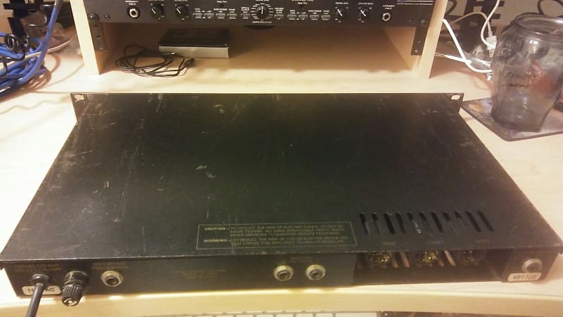 Lee Jackson Perfect Connection GP-1000 Preamp & SP-1000 Lee Jackson Perfect Connection GP-1000 Preamp & SP-1000