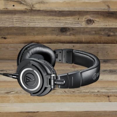 ATH-M50x 新品未開封 Amazon | Audio Technica ATH-M50X プロフェッショナルスタジオ