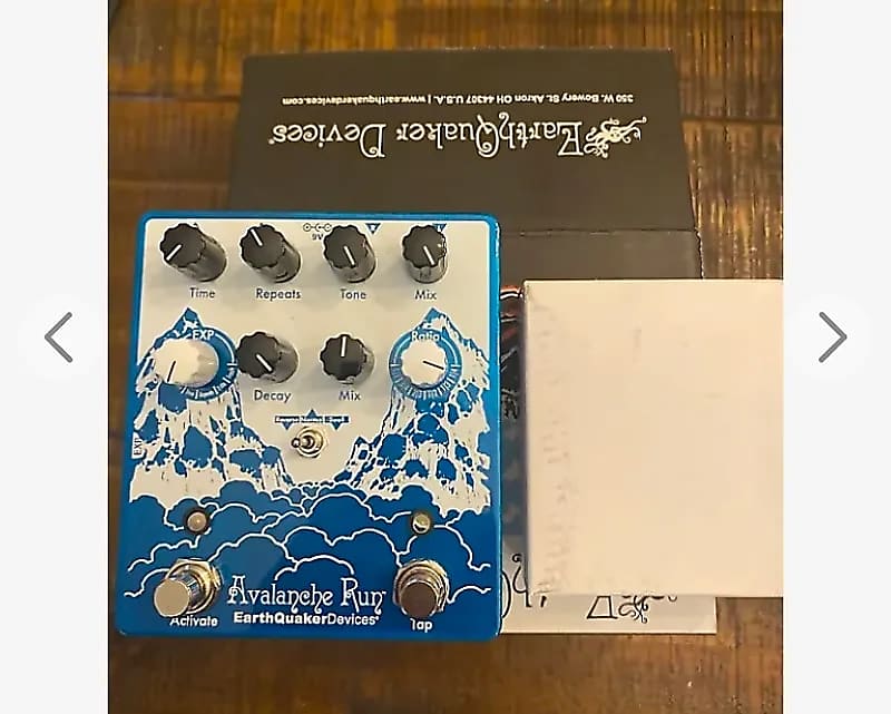 EarthQuaker Devices Avalanche Run Stereo Reverb & Delay with Tap Tempo V2