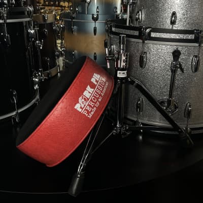 Pork pie tractor online style drum throne