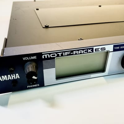 Yamaha Motif ES Rack