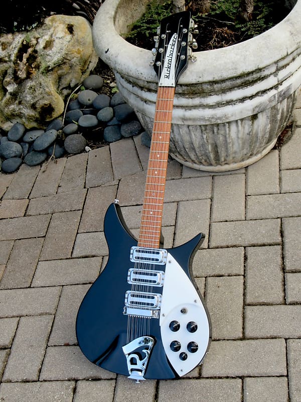 Rickenbacker 320 12弦 Rickenbacker 320-12 Jetglo 1988 – Chicago Music Exchange