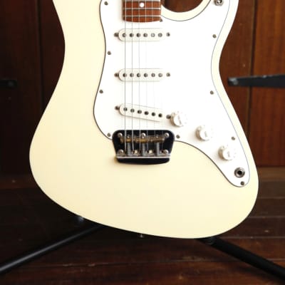 Vox Solidbody Soundcaster Style Aged White Electric Guitar Pre-Owned for sale