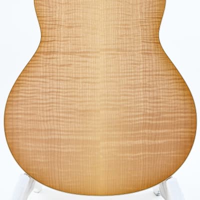Taylor 618E Flamed Maple Sitka Spruce 2022 image 8