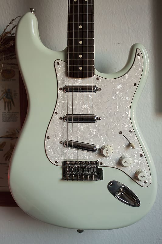 Squier VM Surf Stratocaster Surf Green | Reverb