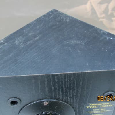 Memorex TRC-505 2 Way Corner Mount Speakers. One Pair image 13