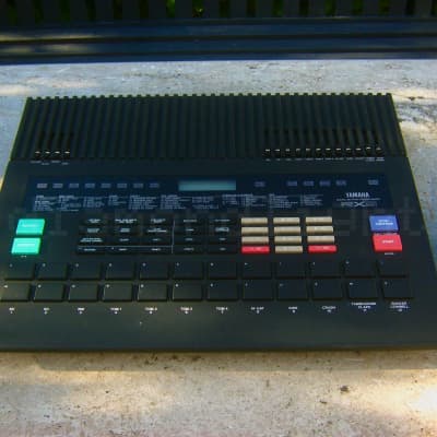 ✮SUPERB✮ Vintage 1986 YAMAHA RX-5 ✮ 12-Bit Digital Drum Machine ✮ MADONNA ✮