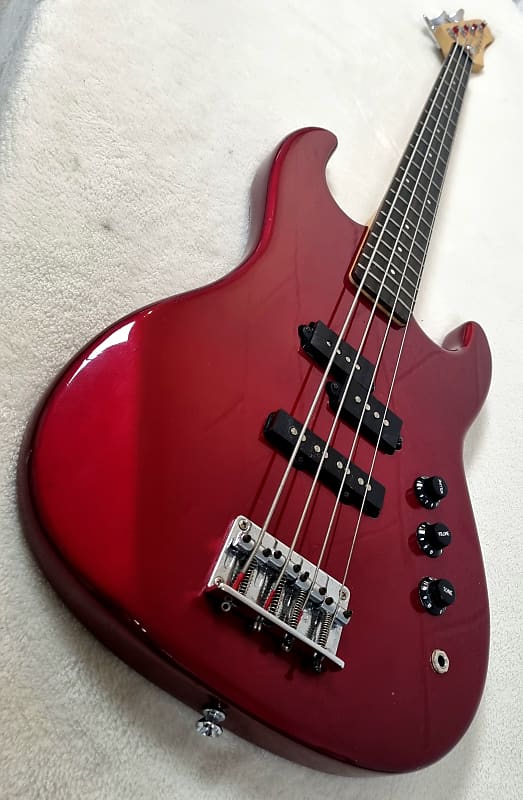 Wesley 'PJ' Bass Guitar Reverb UK