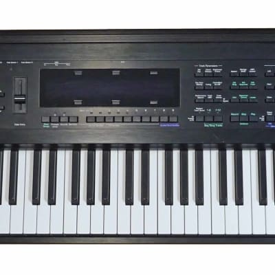 Ensoniq TS-12 Performance/Composition Synthesizer