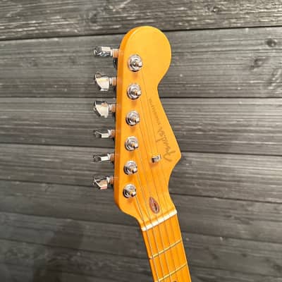 Fender American Ultra Stratocaster USA Cobalt Blue Electric Guitar image 10