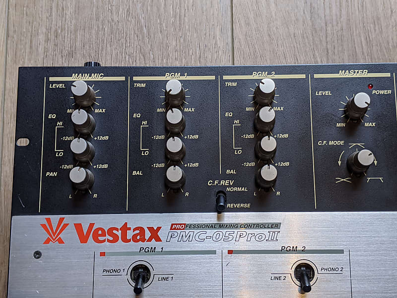 Vestax PMC-05 Pro II DJ Scratch Mixer 1990s Gold/Black | Reverb