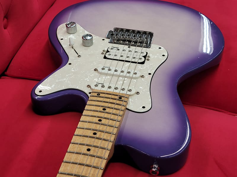 Godin SD Purple Burst made in Canada electric guitar 24 3/4