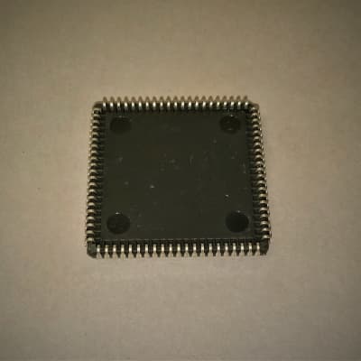 Akai AKAI SMPTE L5104 V1.00 Chip For AKAI MPC 2000 Sampler MIDI Production Unit (CHIP ONLY) image 2