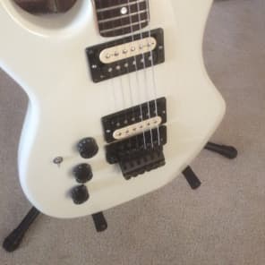 Left handed Kramer Pacer deluxe 1983 Aged White image 4