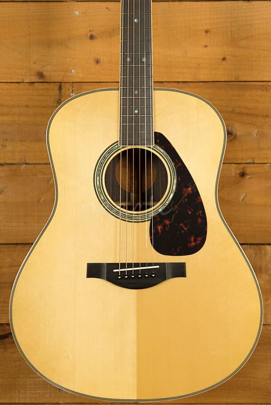L Series - LL Series - Acoustic Guitars - Guitars, Basses
