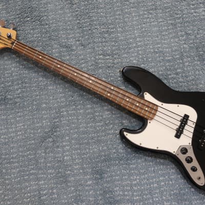 Lefty 2001 Fender MIM J Jazz Bass Guitar Black Full Scale Clean Paint Solid Workhorse Comes With Gig Bag for sale