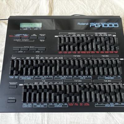 Roland PG-1000 Linear Synthesizer Programmer | Reverb UK