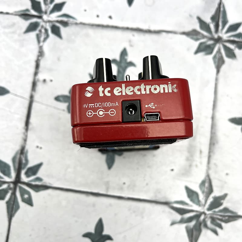 TC Electronic | Product | HALL OF FAME REVERB
