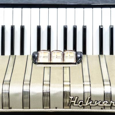 Hohner Student IVB 32-Bass 26-Key 3-Switch Black & Gold Piano Accordion w/Case image 6