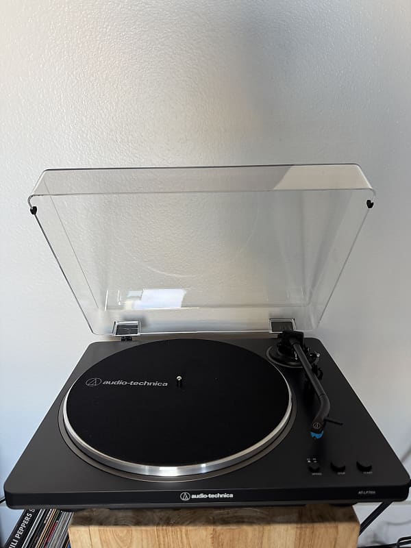 Audio-Technica AT-LP70X 2024 - black  			