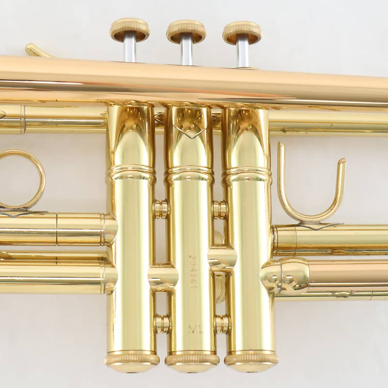 Bach stradivarius180ML 17万番代 Amazon.com: Bach 180S43 Stradivarius Series Bb Trumpet