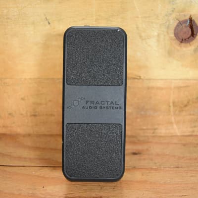 Fractal Audio Systems EV2 Expression/Volume Pedal | Reverb