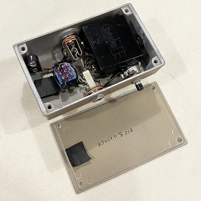 最高級 SMOKY SIGNAL AUDIO [USED]Tubeless Delta Tuning SN.012 | Reverb ギター