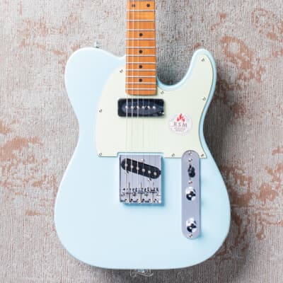 Bacchus UNIVERSE SERIES　Telecaster 美品 Bacchus Electric Guitar BTE-1-RSM PTL-SOB Pastel Sonic Blue