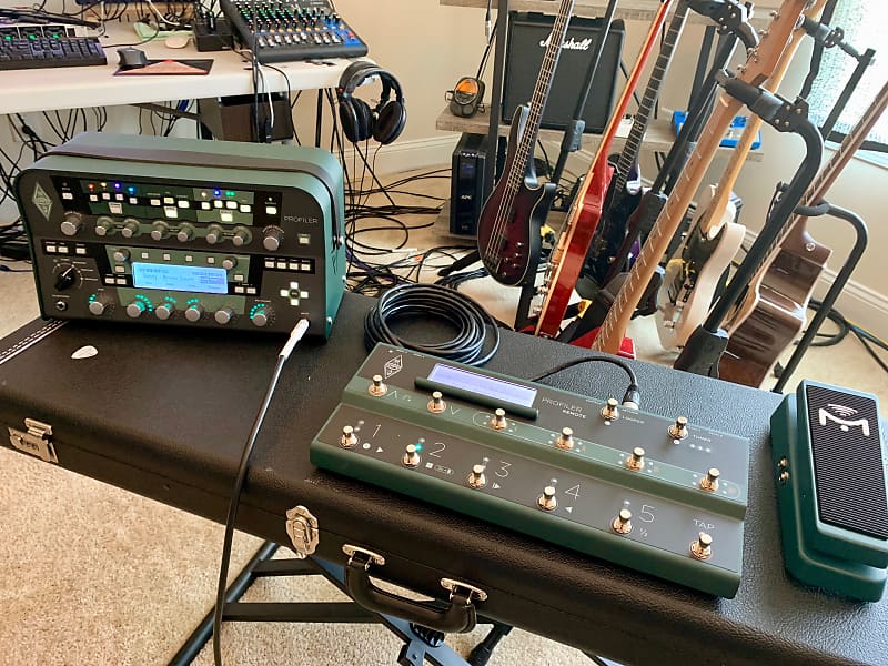 Kemper Amps Profiler Power Head w/Controller + Mission Engineering Expression Pedal image 1