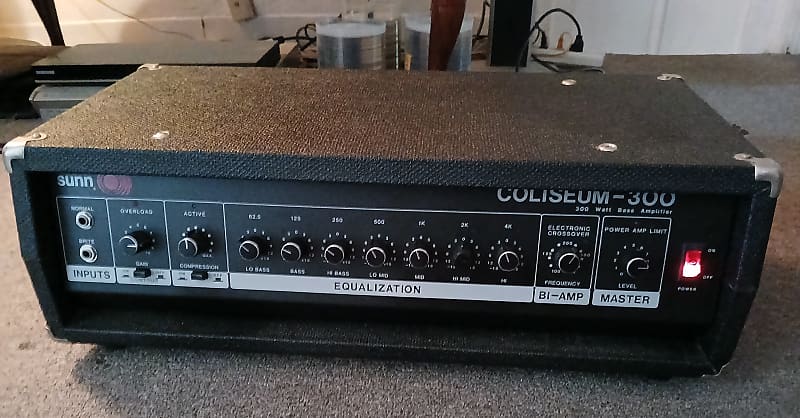Sunn Coliseum 300 ベースアンプヘッド　ビンテージ　ジャンク Sunn Coliseum-300 300-Watt Bass Amplifier Head | Reverb