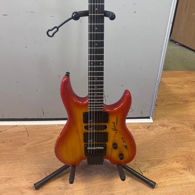 Steinberger Spirit GU-Deluxe Cherry Burst Headless Electric Guitar