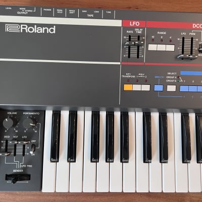 Roland Juno-106 61-Key Programmable Polyphonic Synthesizer image 3