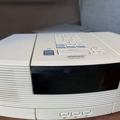 CLASSIC 90s BOSE Wave radio & aux pedestal w bluetooth adapter- White image 2