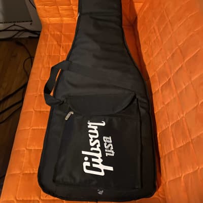 Gibson deluxe gig on sale bag