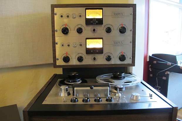 Ampex 401 (Reel to Reel Tape Recorder) 400