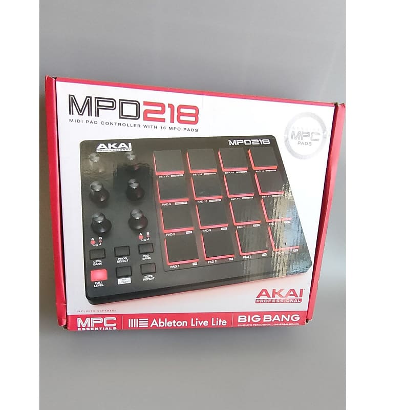 Akai MPD218 2015 - Present - Black image 1