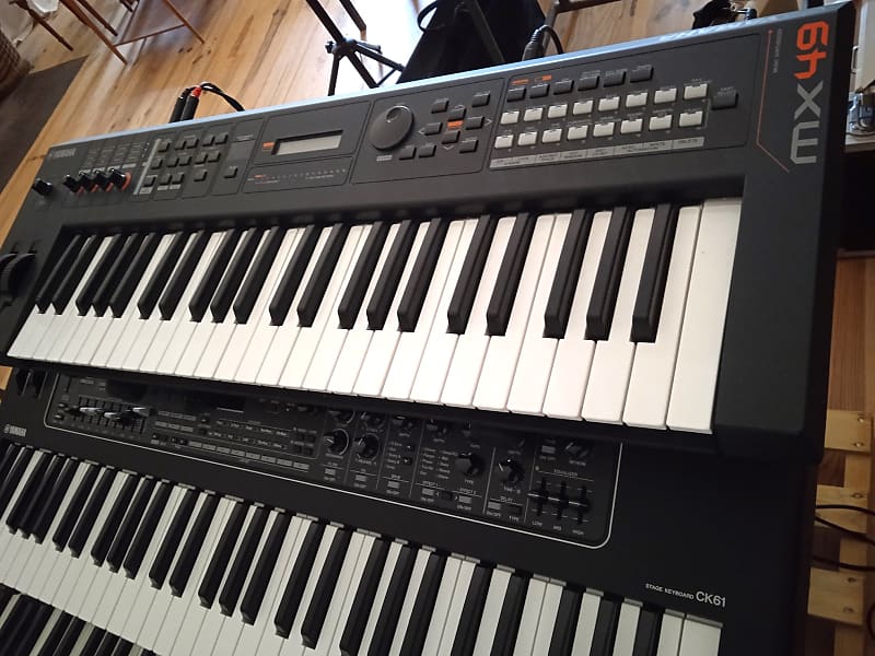 Yamaha MX49 II Black image 1
