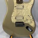 Fender Big Apple Stratocaster with Rosewood Fretboard 1997  Shoreline Gold with Case