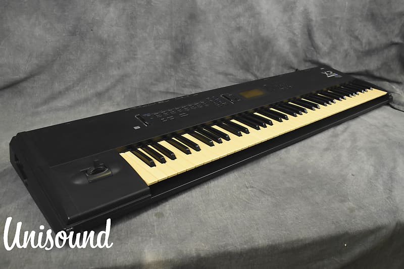 Korg X2 Vintage Music Workstation Synthesizer in Good Condition ...