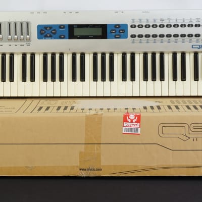 Alesis QS6.2 Vintage Polyphonic 61 Key Digital Synthesiser W/ Effects - 100V