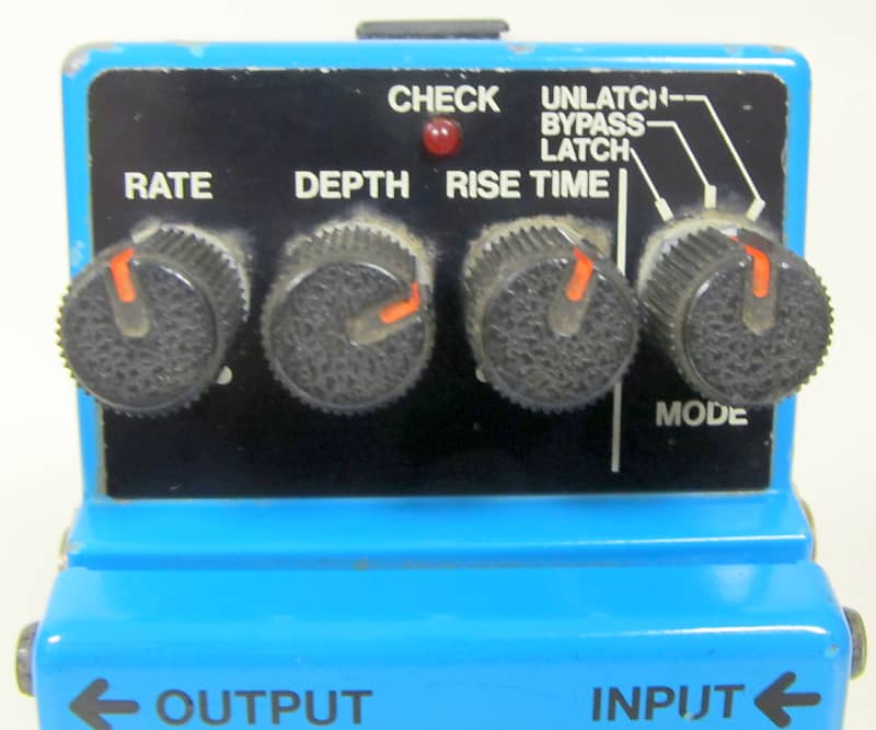 Used Boss VB-2 Vibrato (Black Label) 1982 - 1986 - Blue Made