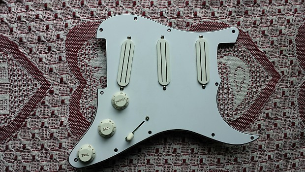 Bill Lawrence USA Stratocaster pickguard loaded L45 Single