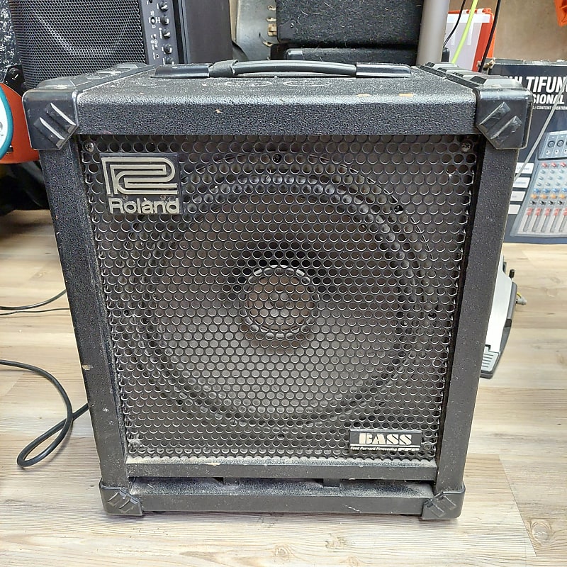 Roland CUBE-100 BASS 100Wベースアンプコンボ Roland CUBE-100 Bass 1x12