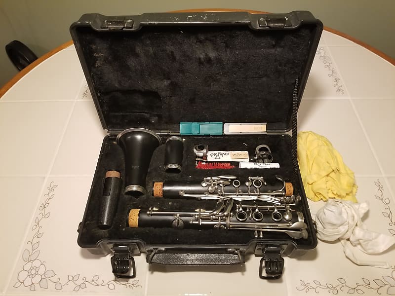 Artley 17S Student Model + Extras Reverb