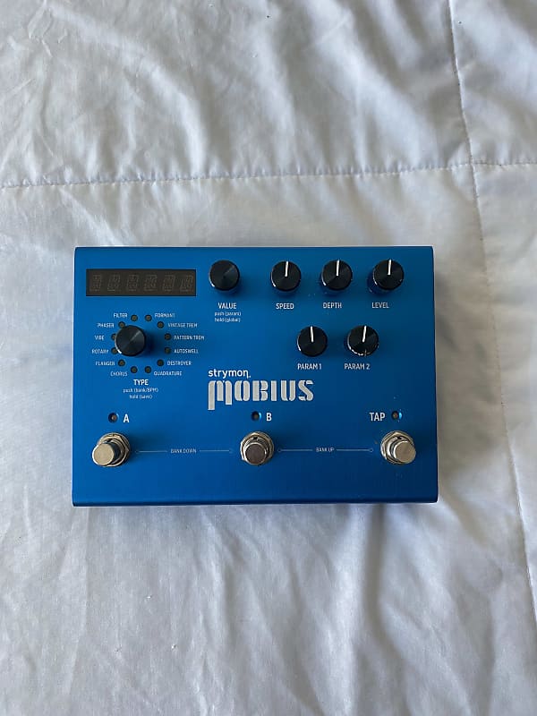 Strymon Mobius