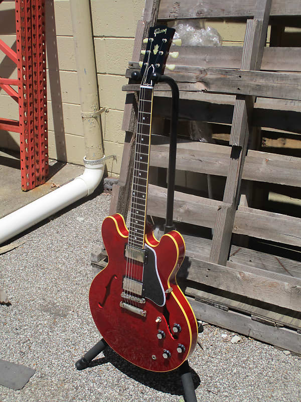 Gibson Custom Shop '61 ES-335 Reissue 2022 in 60's Cherry VOS finish image 1