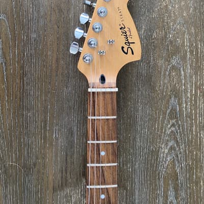 Squier Stratocaster Gold image 10